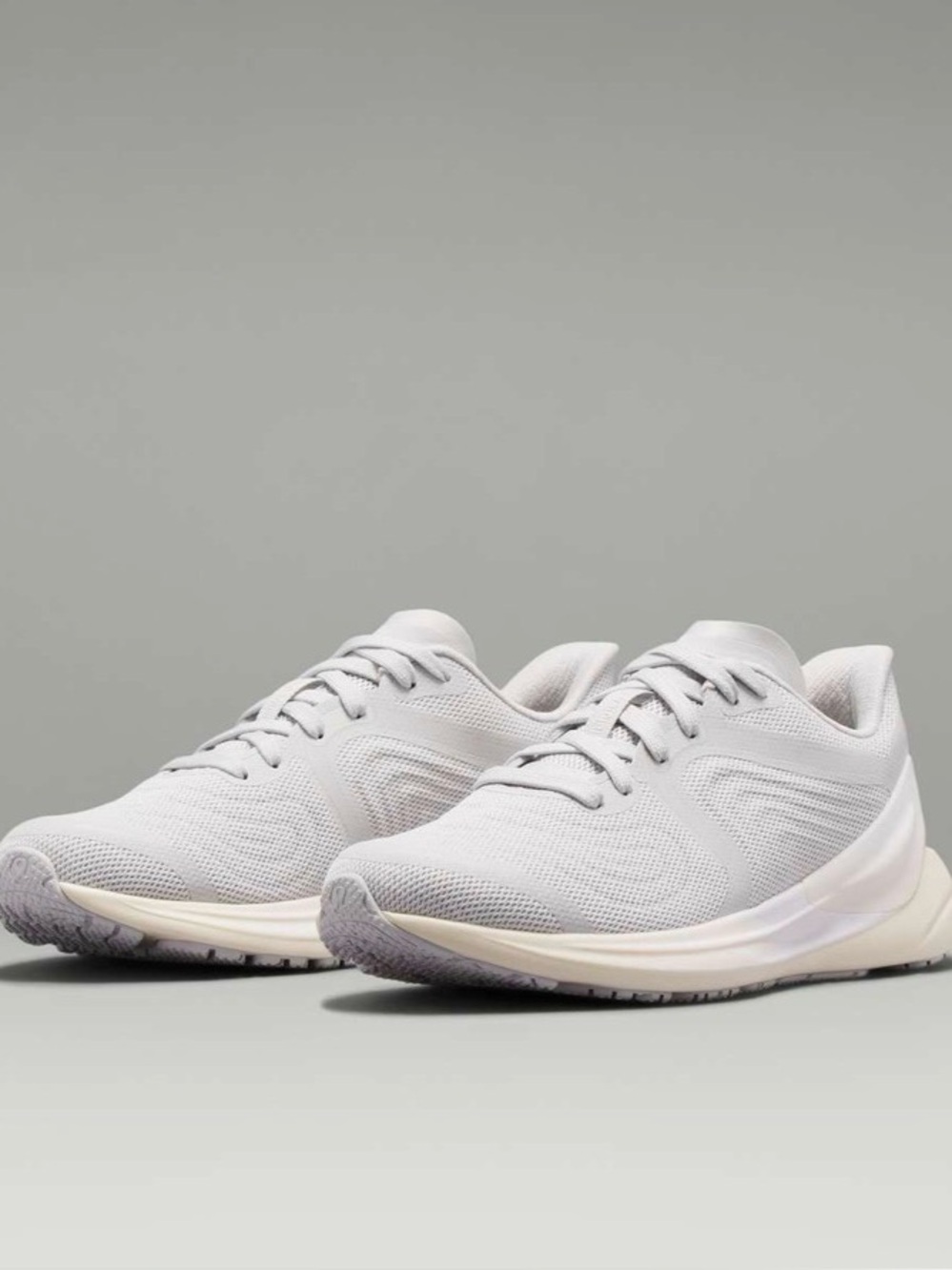 Lululemon Blissfeel woman’s running shoe